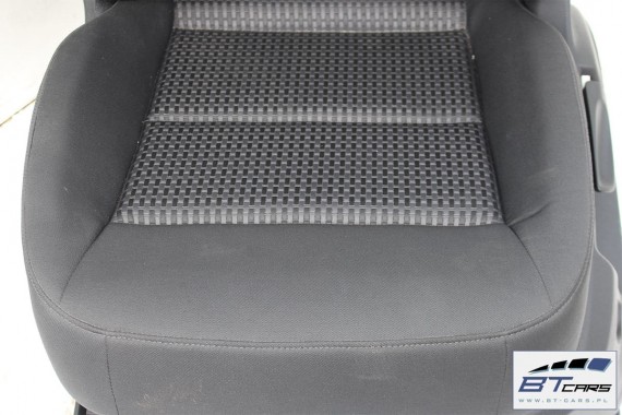 AUDI Q3 FOTELE KOMPLET FOTELI siedzeń siedzenia fotel tapicerka 8U welur przebieg 4085 kilometrów